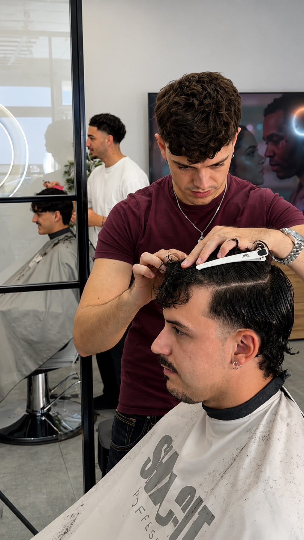 Trabajo real dentro de una barberia